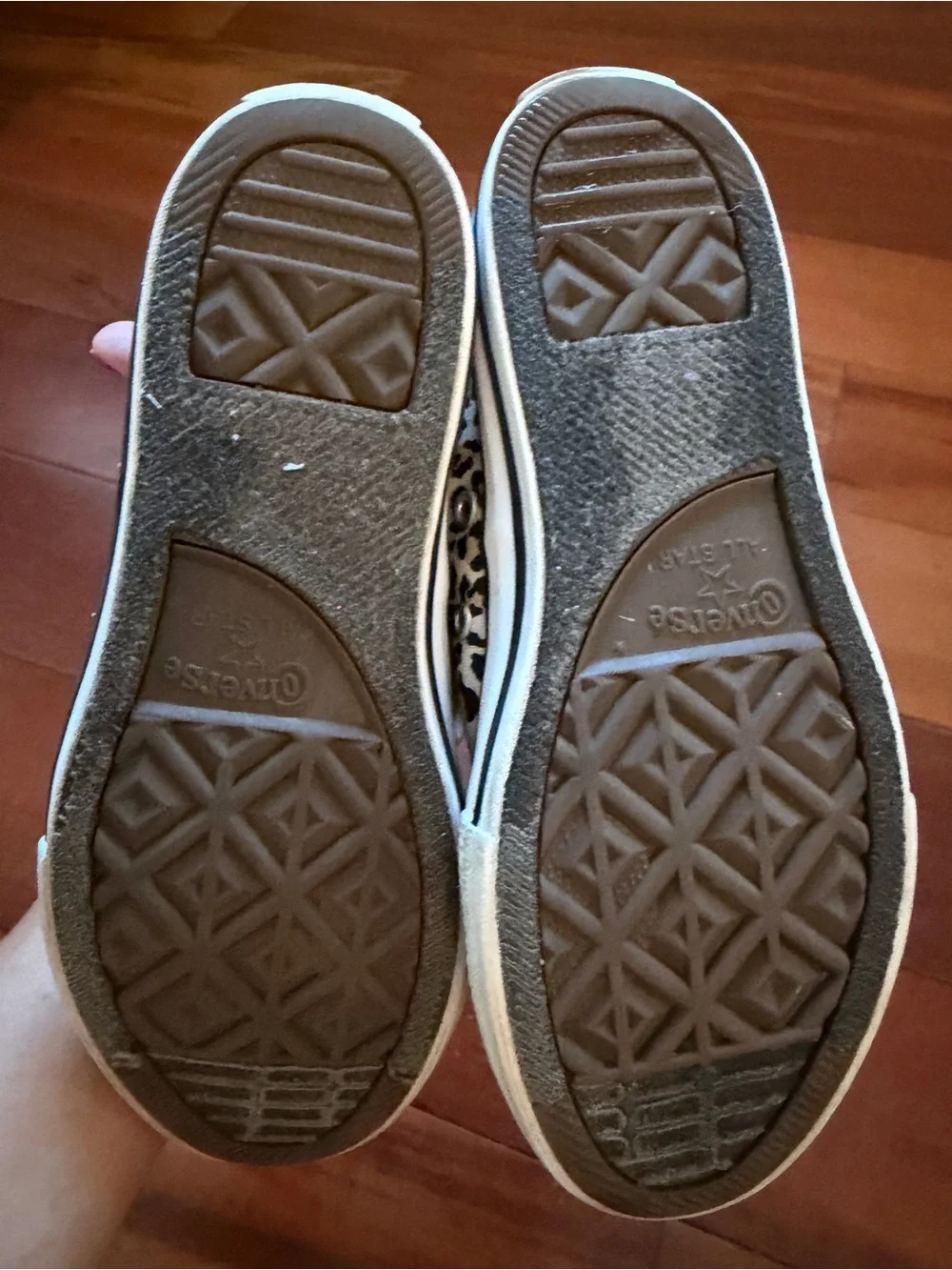 Converse All Star Girls Leopard Print Canvas Sneakers - size 2